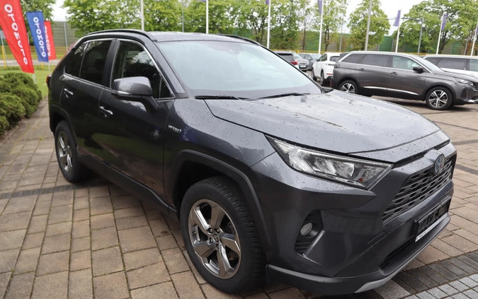 Toyota RAV4 cena 112900 przebieg: 121244, rok produkcji 2019 z Tychy małe 92